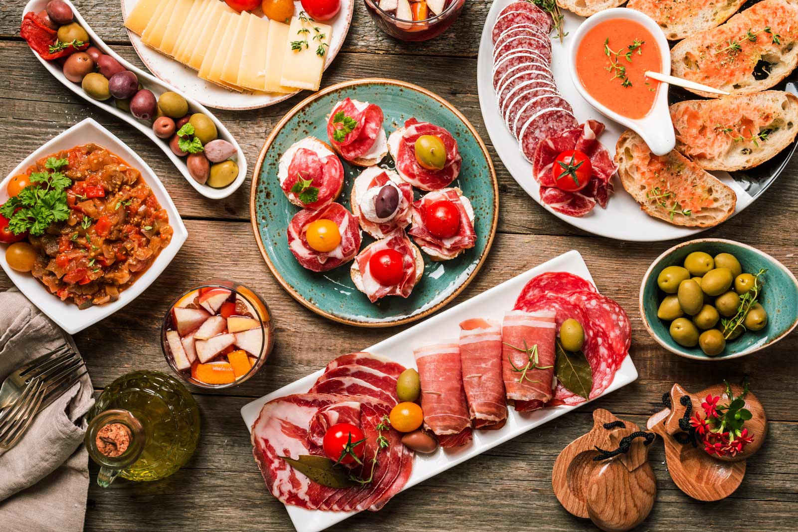 Top 5 Traditional Spanish Dishes| Some popular Spanish Ingredients